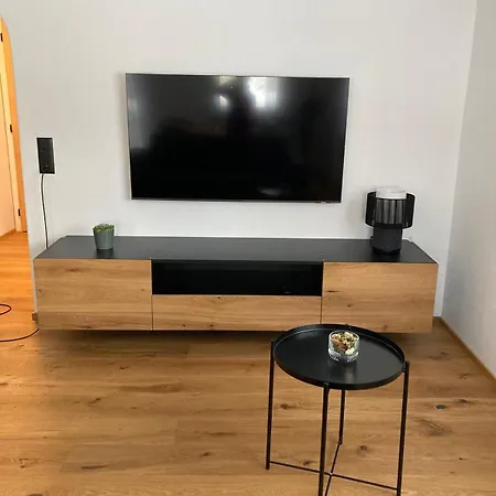 Casa Suvita , Alpine Luxury Surselva 아파트 Flond